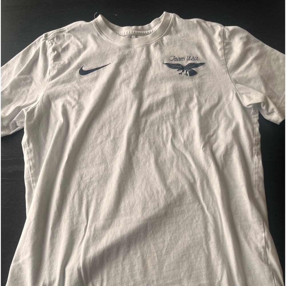 Nike Men’s Medium Team USA T-Shirt
